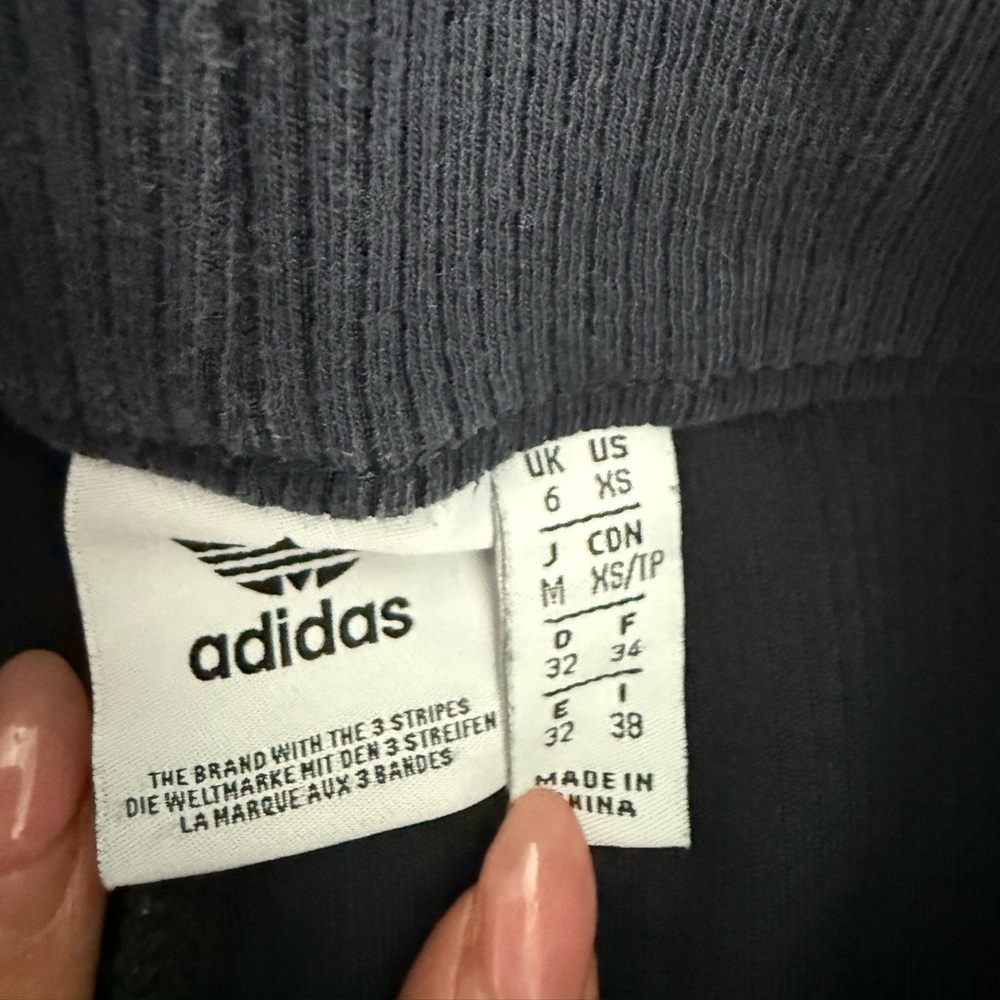 Adidas navy ribbed flare pant - Picture 4 of 5